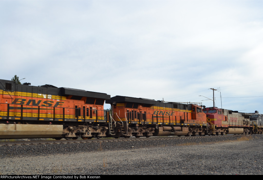 BNSF 7932